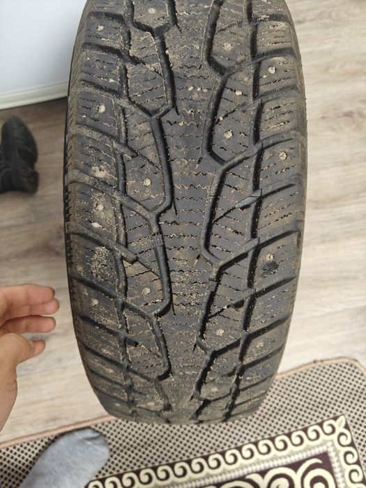 Продам зимние шины 185/55/15