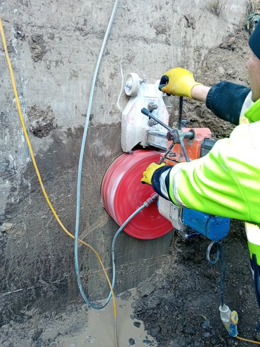 Gauri hota, centrala, AC