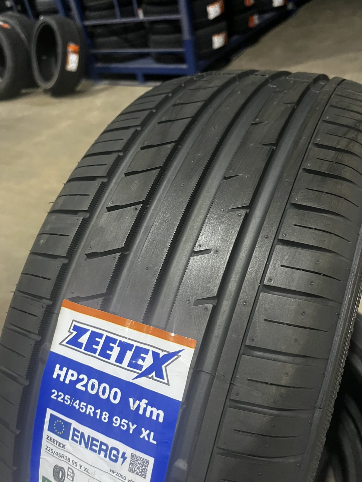 Нови летни гуми Zeetex 225/40/18 XL Рейтинг A - топ качество!