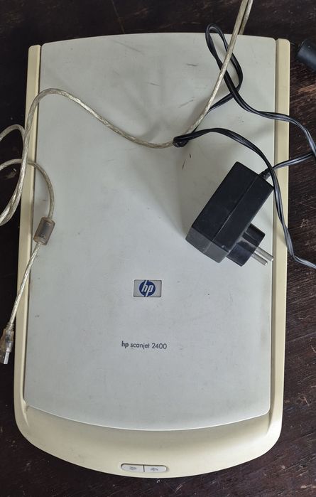 Продаетчя сканер HP ScanJet 2400.
Состояние: рабочий.
Подключается чер