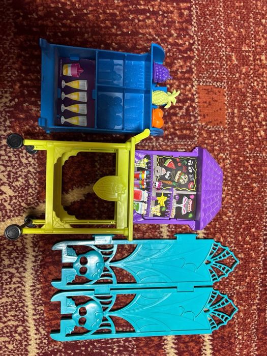 Мебель для кукол монстер хай