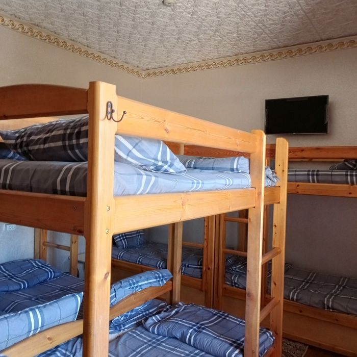 Madad hostel mehmonhona sutkalik