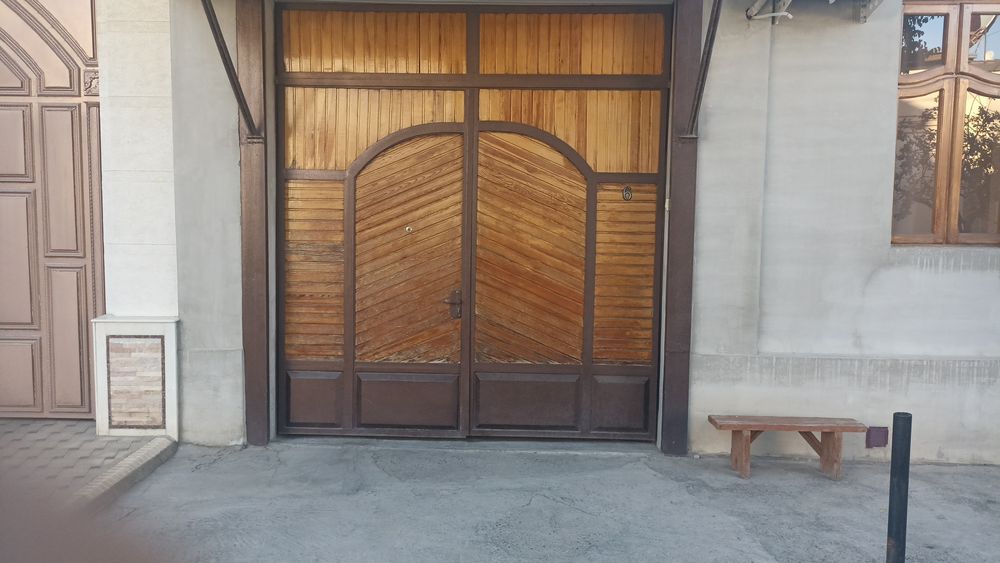 Варота продаю 2.75/3.0