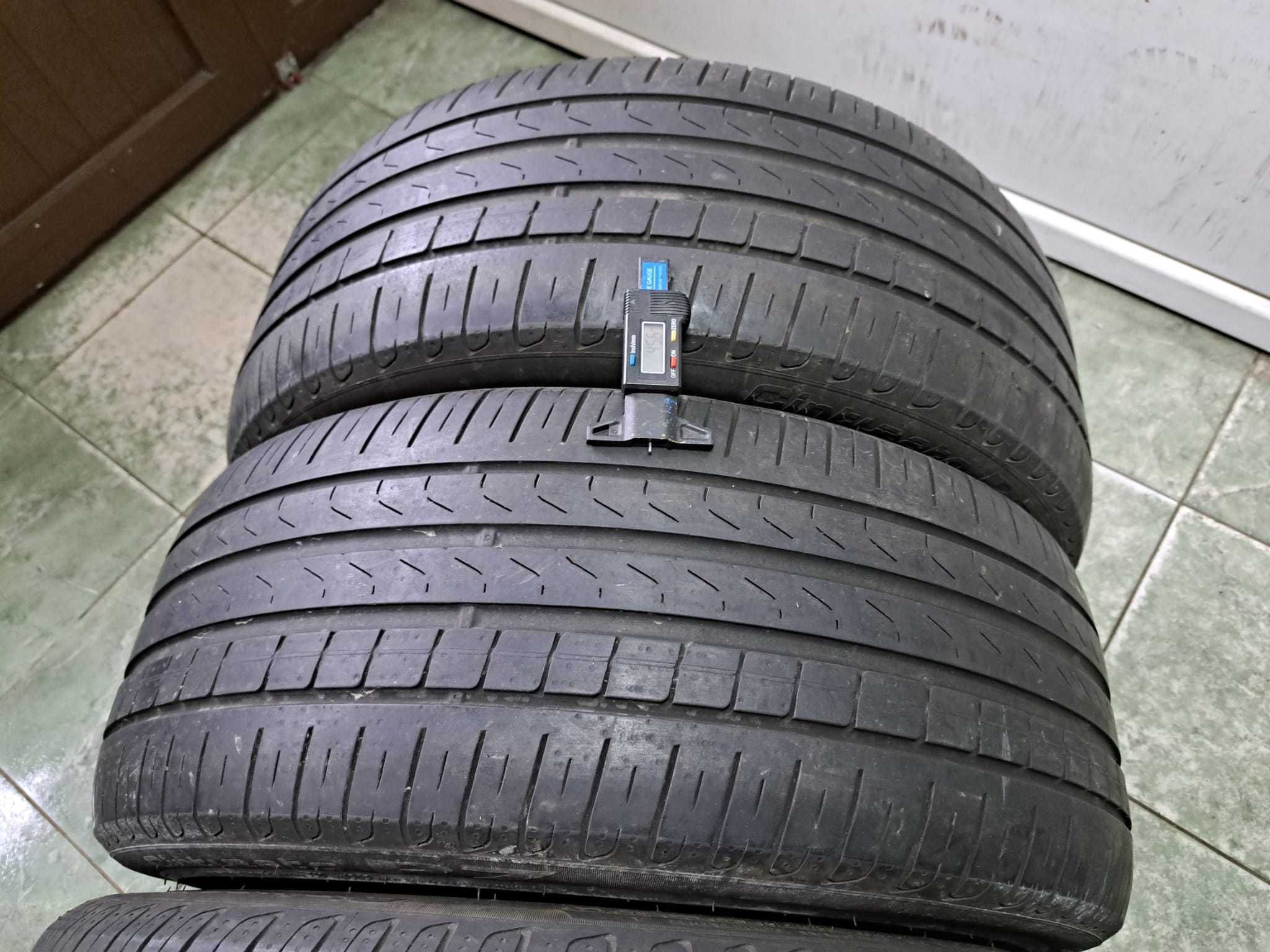 4 anvelope 235/40 R19 Pirelli