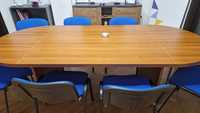 Заседателна офис маса със столове