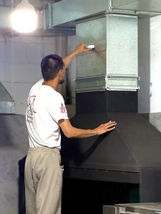 Вентиляция монтаж демонтаж вытяжка приточка зонт зонты