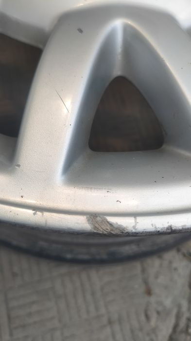Джанти и гуми Nissan