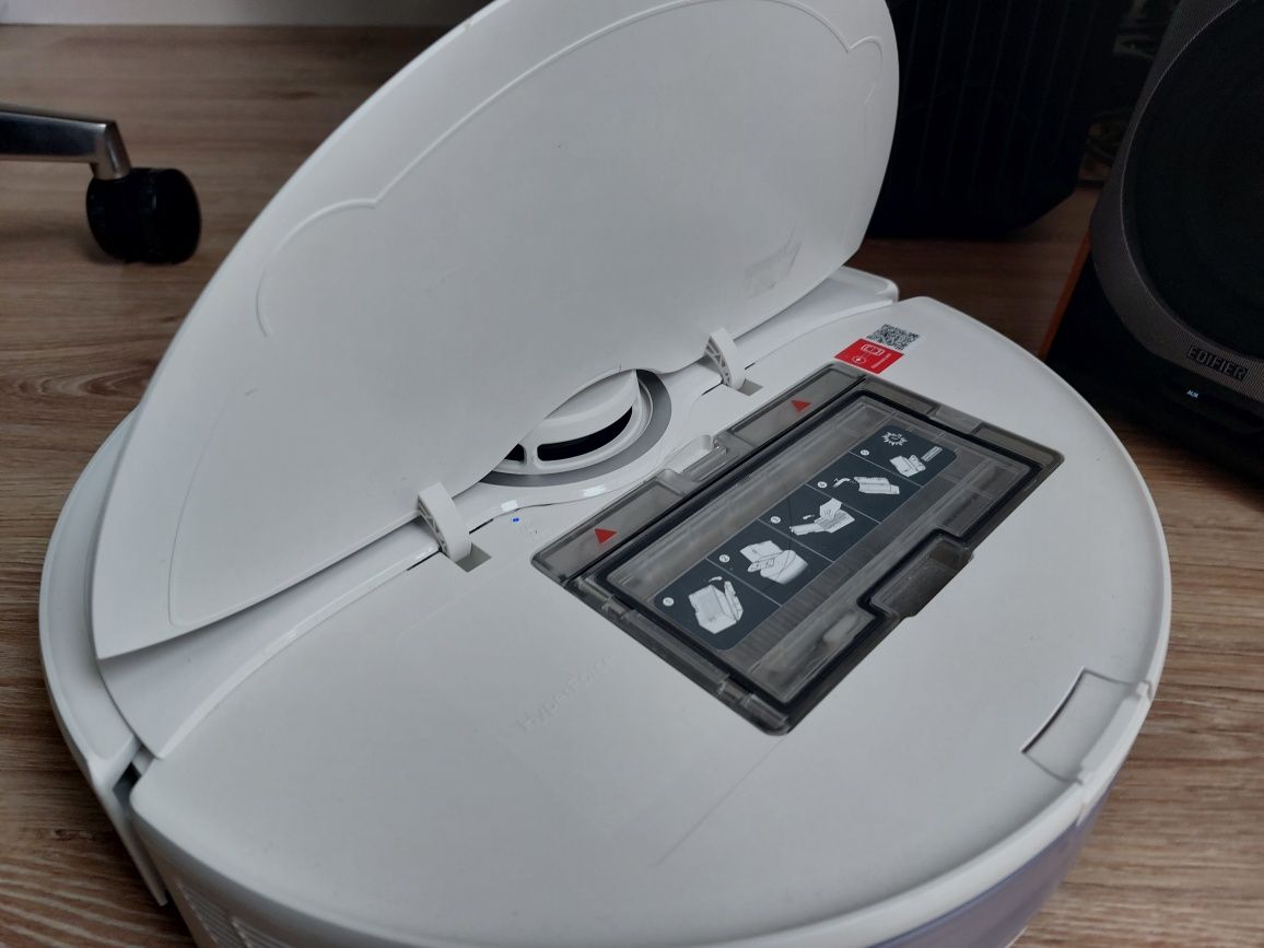 Roborock s8 прахосмукачка робот.