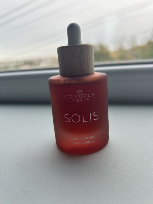 Продавам серум за лице COCOSOLIS