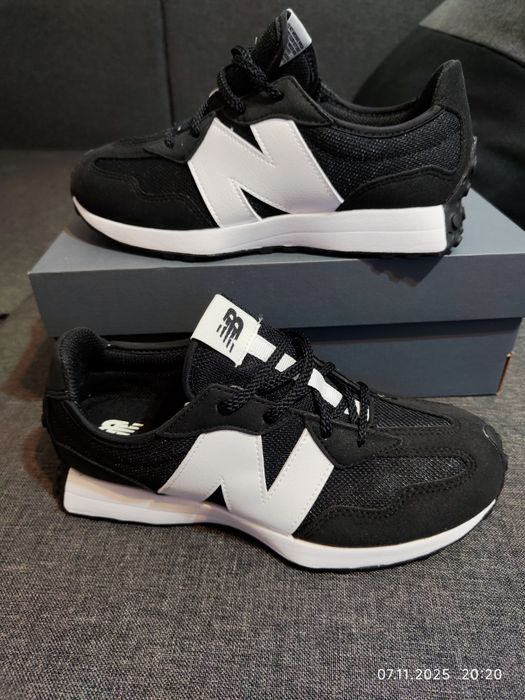 Adidași New Balance