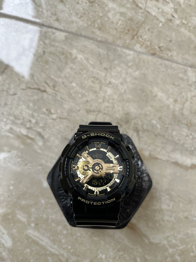 G-shock часовник