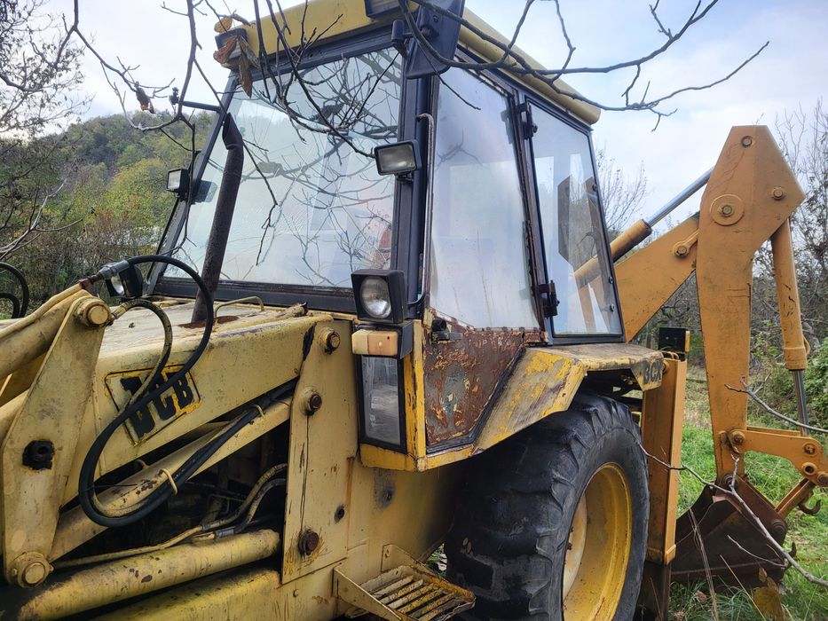 Buldoexcavator jcb 3cxr