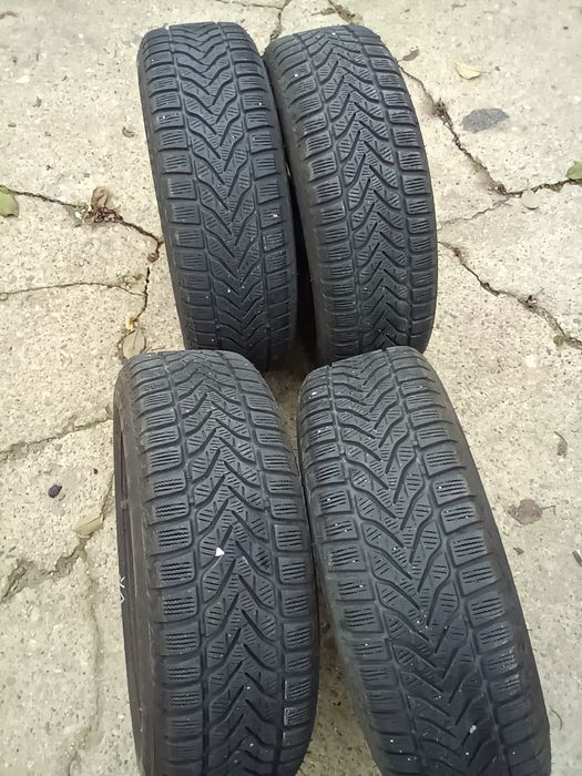 vand set 4 jante I20 cu anvelope/ cauciucuri de iarna Lassa 185 65 R15