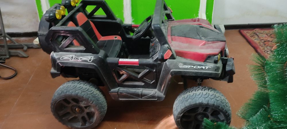 Продается детская машина