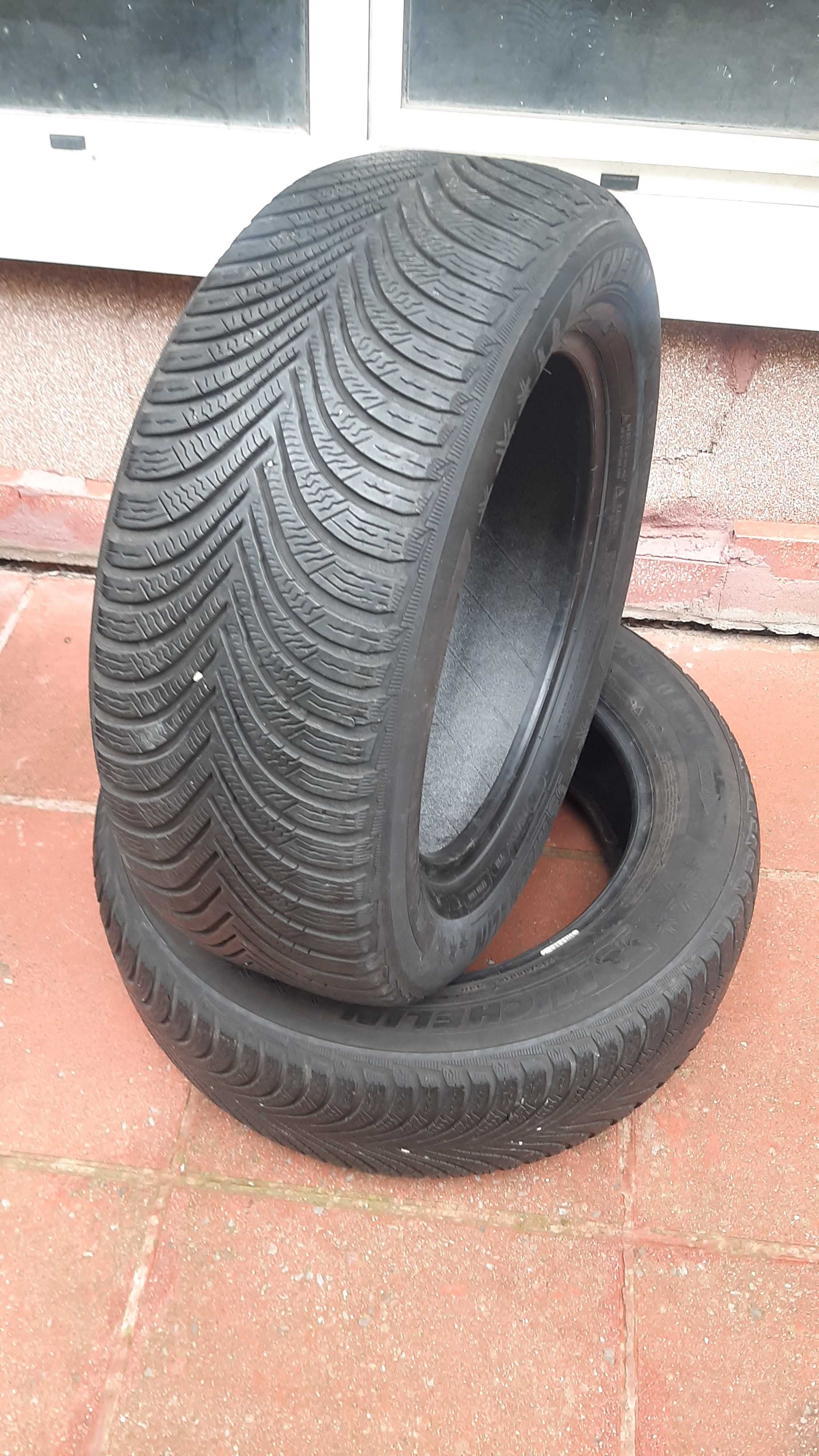 2 броя 215 60 16 зимни гуми Michelin