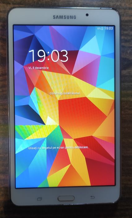 Tableta Samsung Galaxy TAB 4