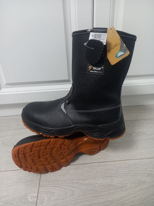 Спец сапоги 43.40-41,42-43,44-45.