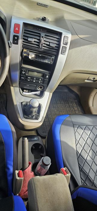 Hyundai tucson 2.0