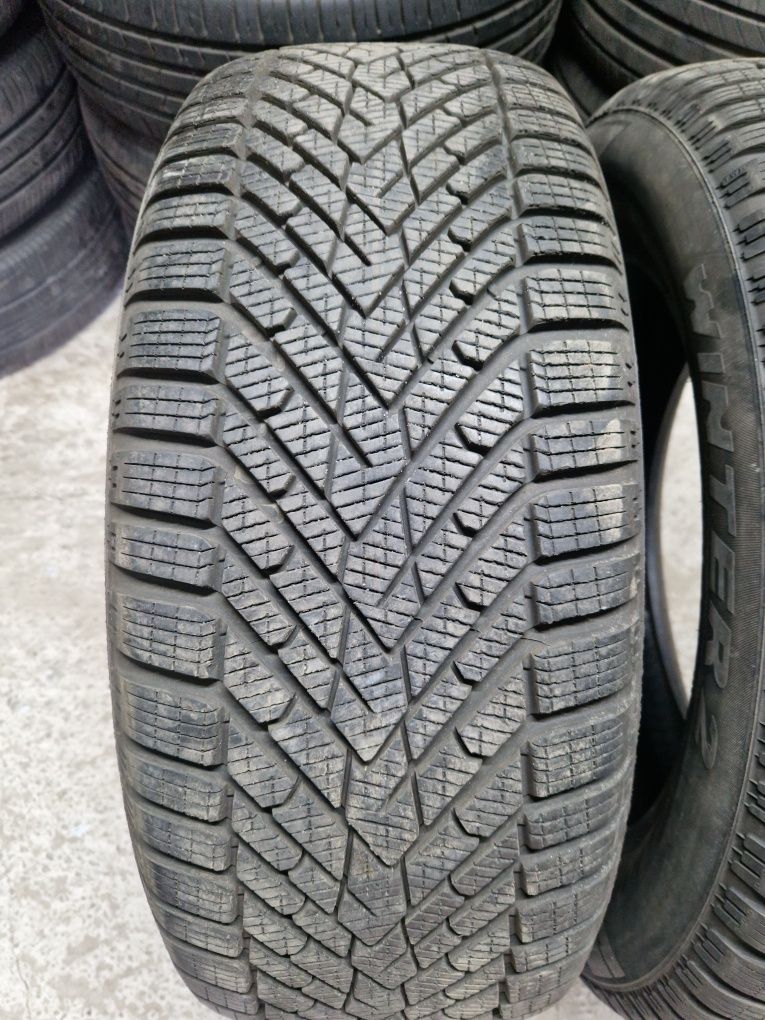 Set 2 anvelope SH iarna Pirelli 235/55/18 dot 2022