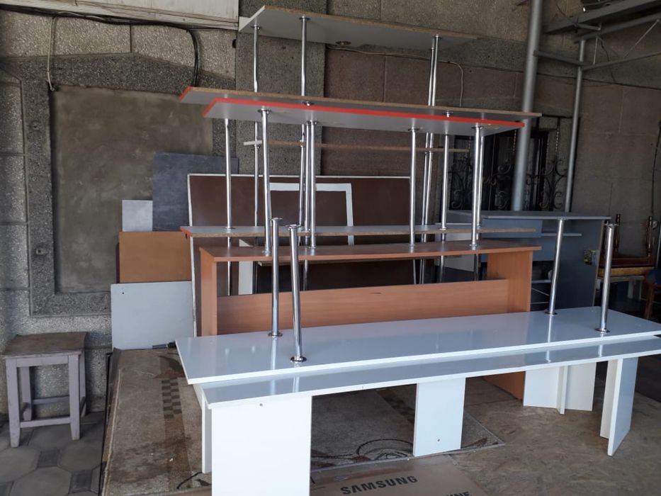 Продам полки под товар