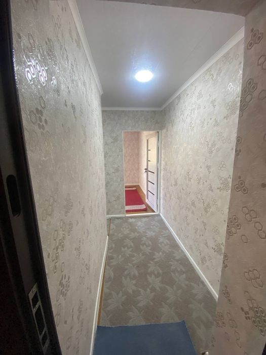 Срочно продается 1 ком.. пред.. 2 ком.. квартира Вокзал.