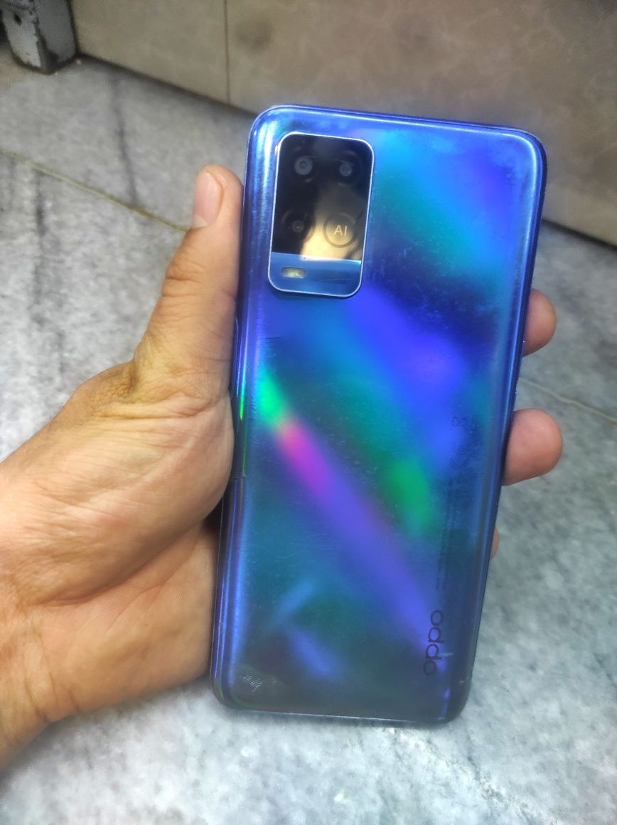 Oppo a54 4/64GB Sotiladi.