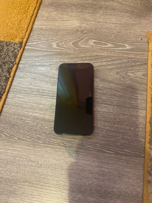 Telefon IPHONE 12