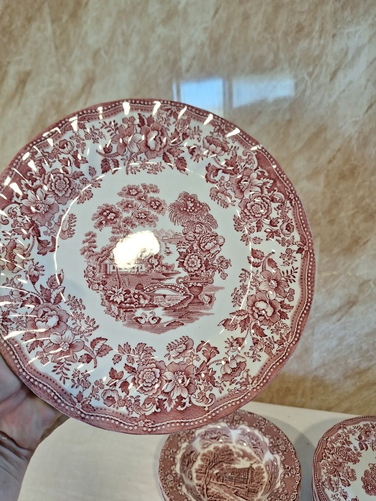 Оргинален английски сервиз 18части