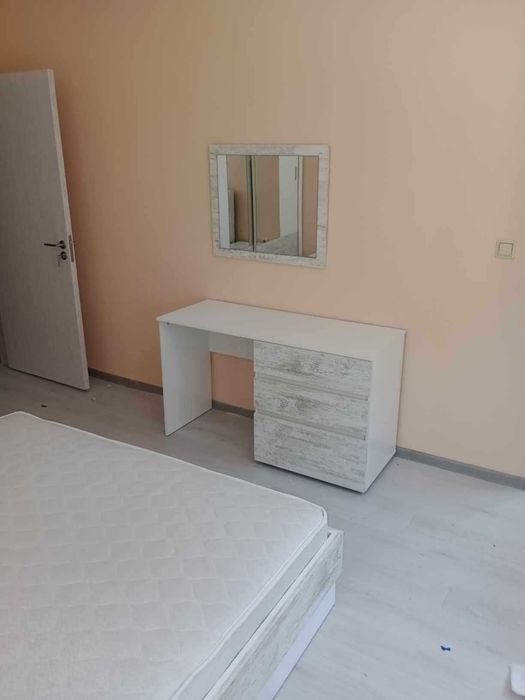 Чисто нова спалня в гаранция