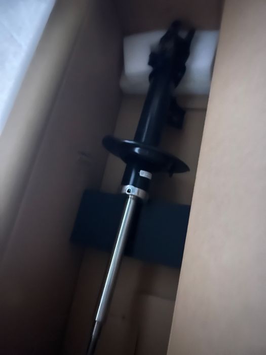 Новая Стойка амортизатора Kia sportage 54651-2y350