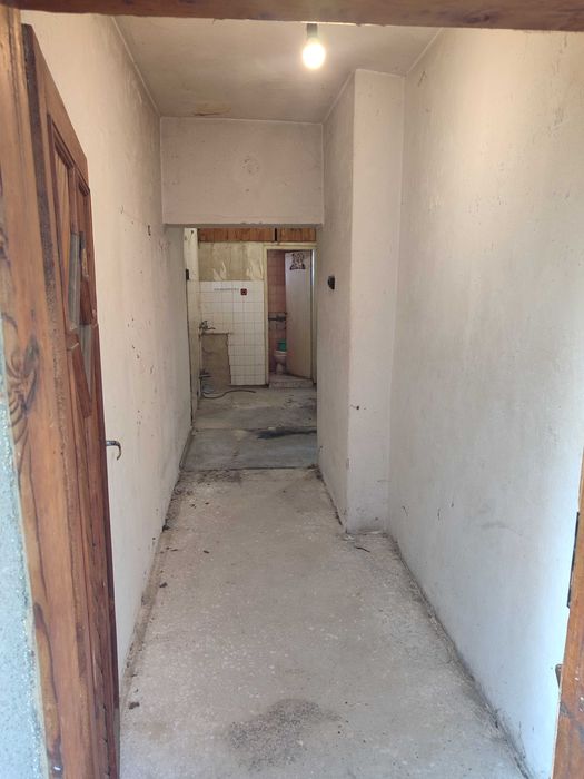 Продава се Етаж от къща в Варна, Цветен квартал - 60 кв.м за 1817 €/кв.м - Снимка #2