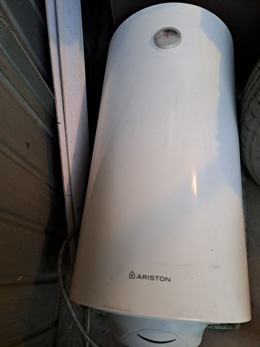Водонагреватель Аристон 100 литров, мощность 1,5 квтстон 100л