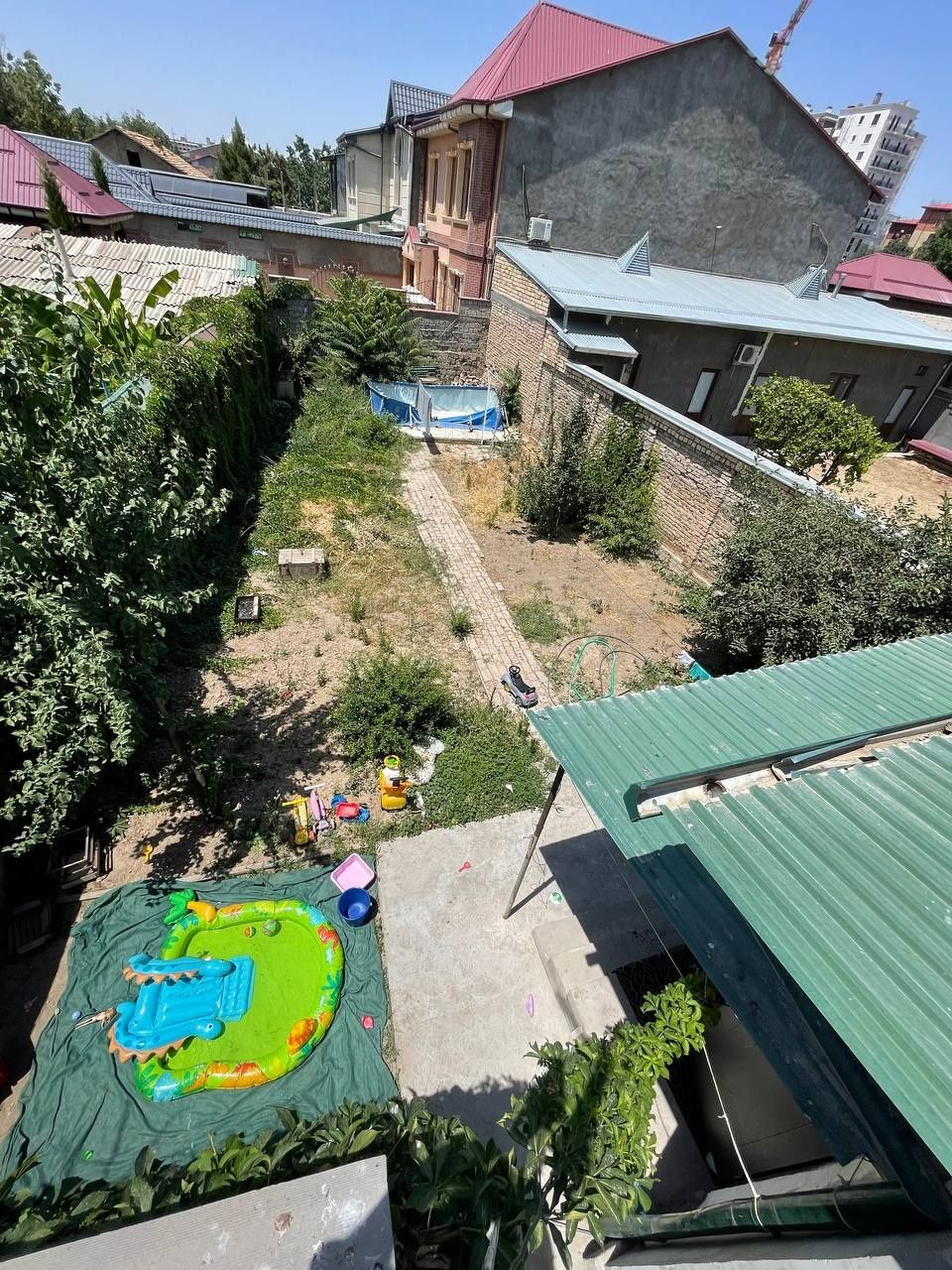 Шампанский завод продается участок