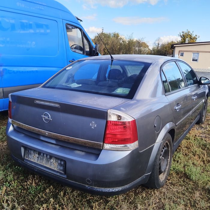 Bara spate Opel Vectra C an 2002+