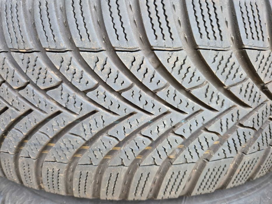 4 Anvelope de IARNA - 205/55/16 - Semperit - CA UNELE NOI - DOT 3424