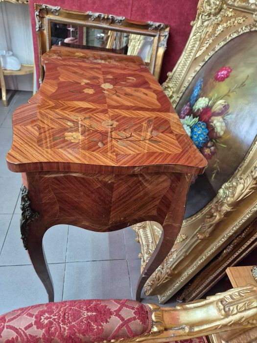 Birou- beauty cu intarsii și bronzuri