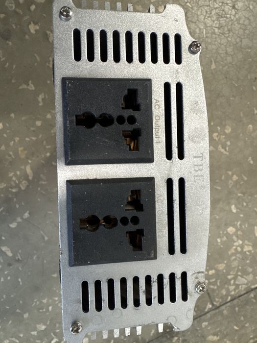 Продам зарядку для акб инвертор и сухой фен