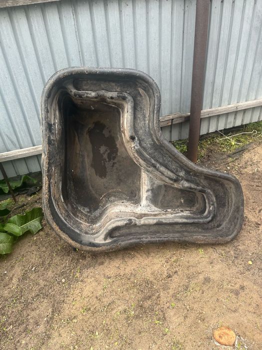 Пруд садовый пластиковый