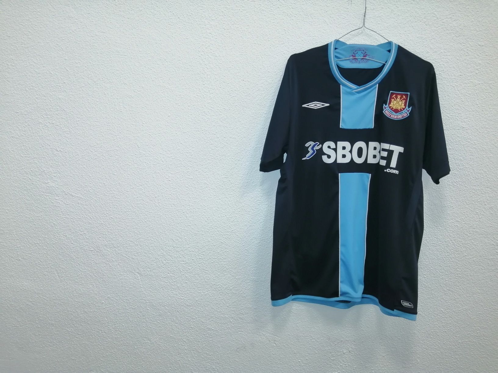 Vând tricou oficial de joc West Ham United, Măr. M, nou