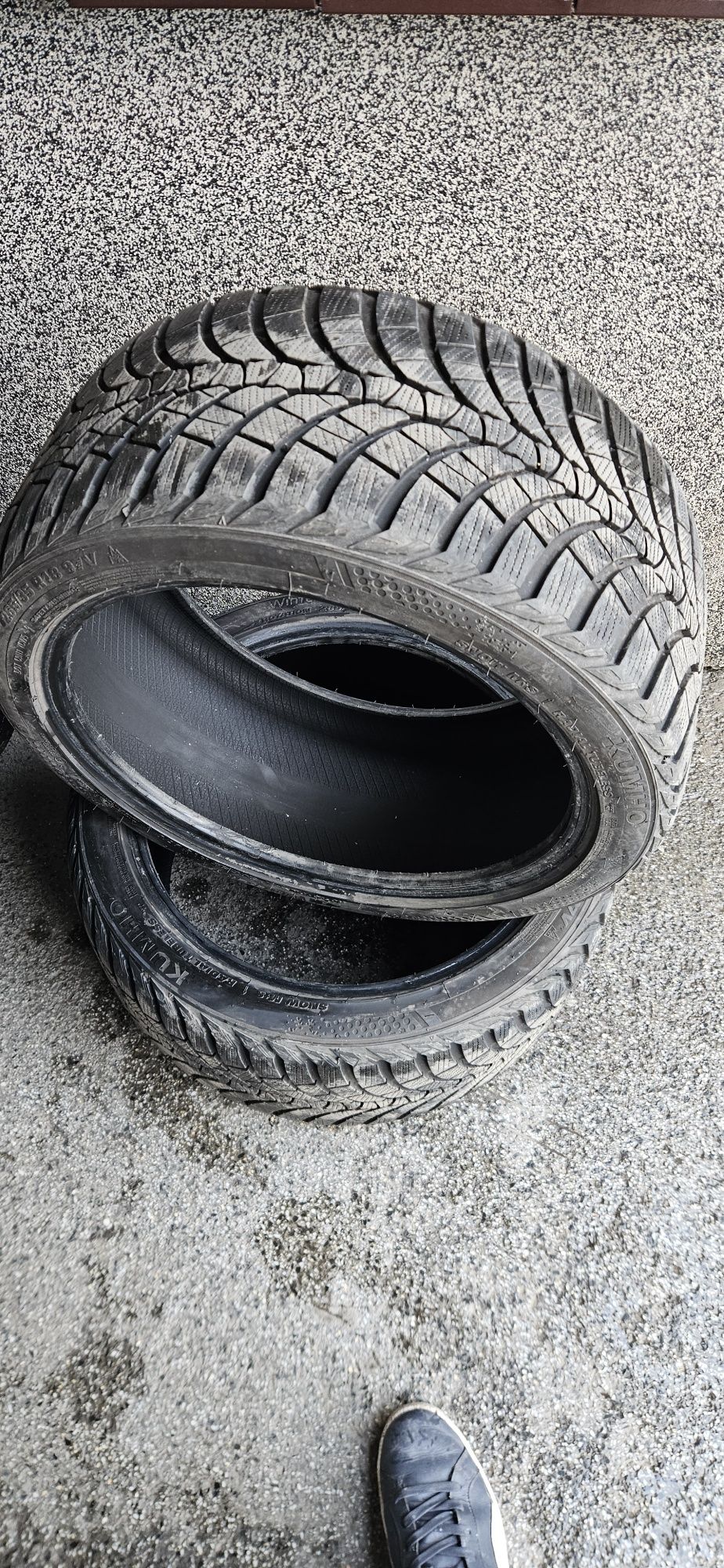 Зимни гуми KUMHO спорт пакет 245/40/18 и 265/35/18