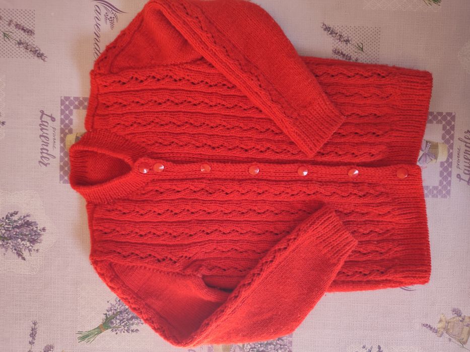 Ръчно плетиво, жилетки, пуловерчета, елеци за деца