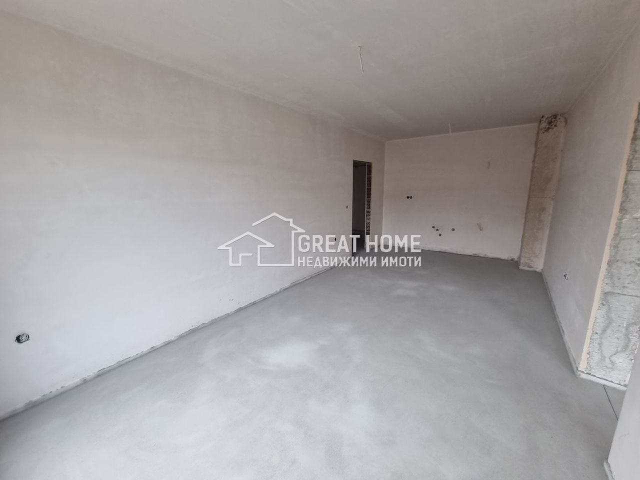 Продава се Двустаен апартамент в Търговище, Изток 1 - 64 кв.м за 1076 €/кв.м - Снимка #1