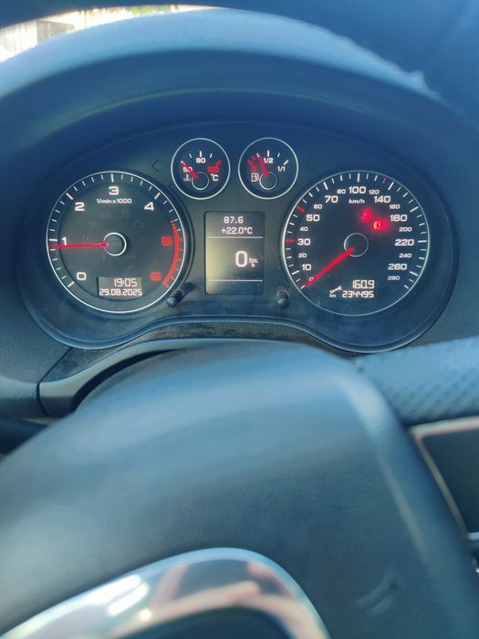 Vând Audi A3 unic proprietar în România