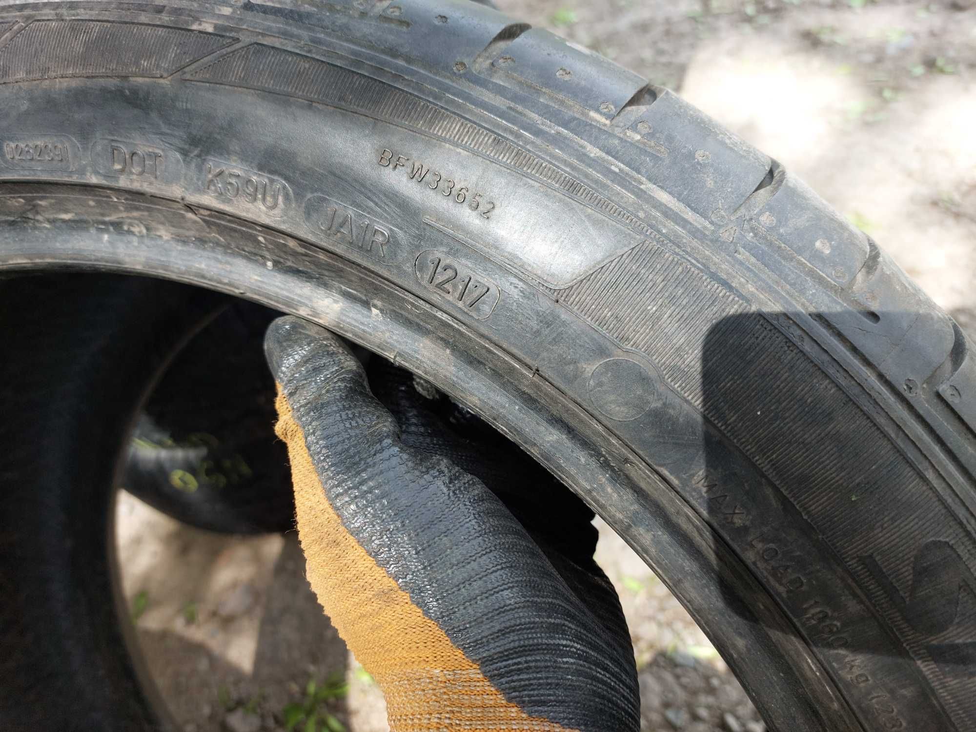 4 бр.летни гуми Dunlop  спорт пакет 2бр.315 35 20  и 2бр.275 40 20