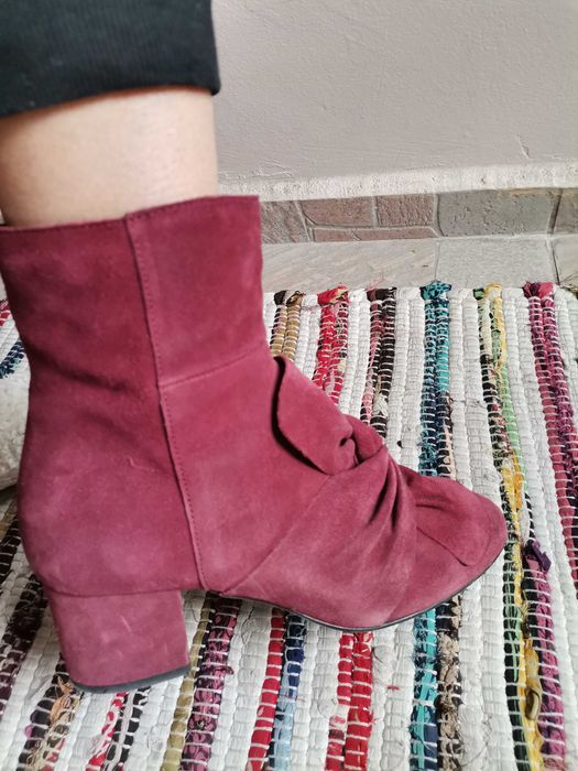 Велурени боти 37 номер