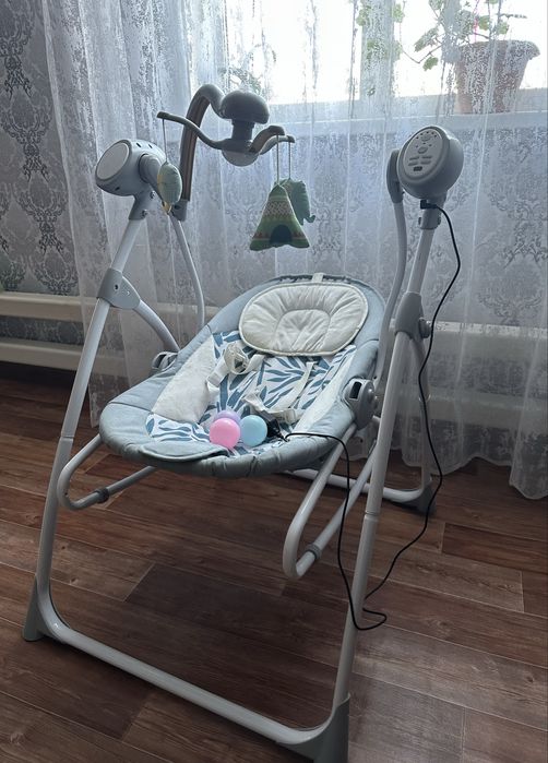 Продам электро - качели