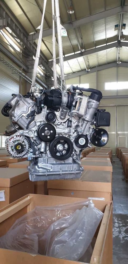 Mercedes Benz V-8 mator yangi