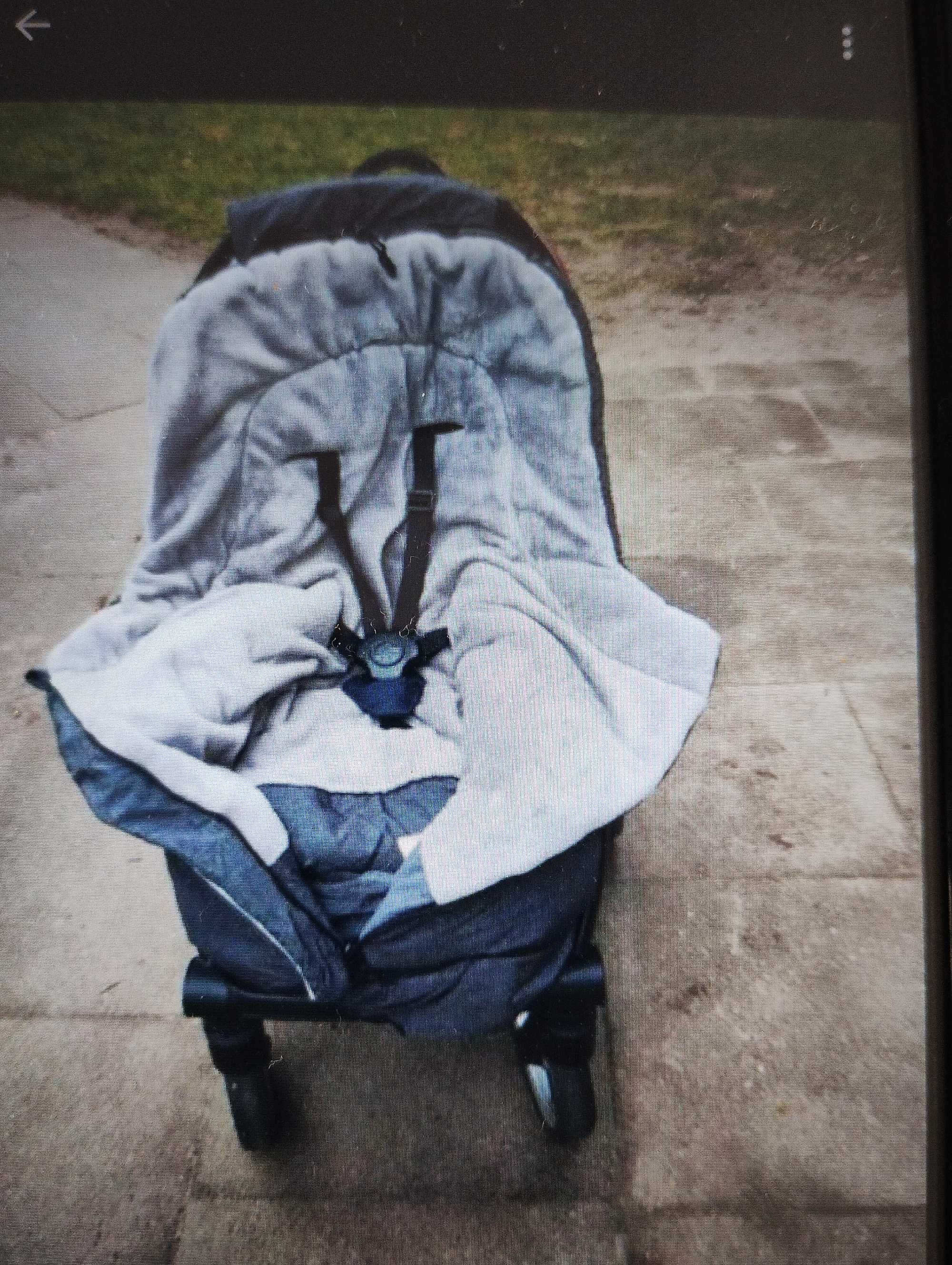 cărucior pentru bebeluși de la 0 la 3 ani