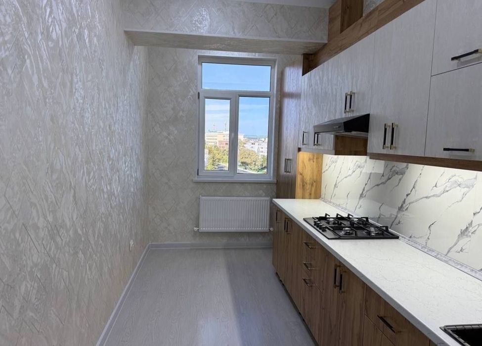 1 xonali kvartira sotiladi