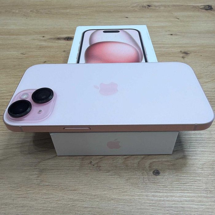 Telefon APPLE iPhone 15, 256GB, Pink - extra garantie 2 ani, ca nou